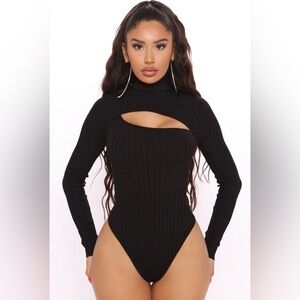 NWT Fashion Nova Cut the Antics Bodysuit Sweater Size XS